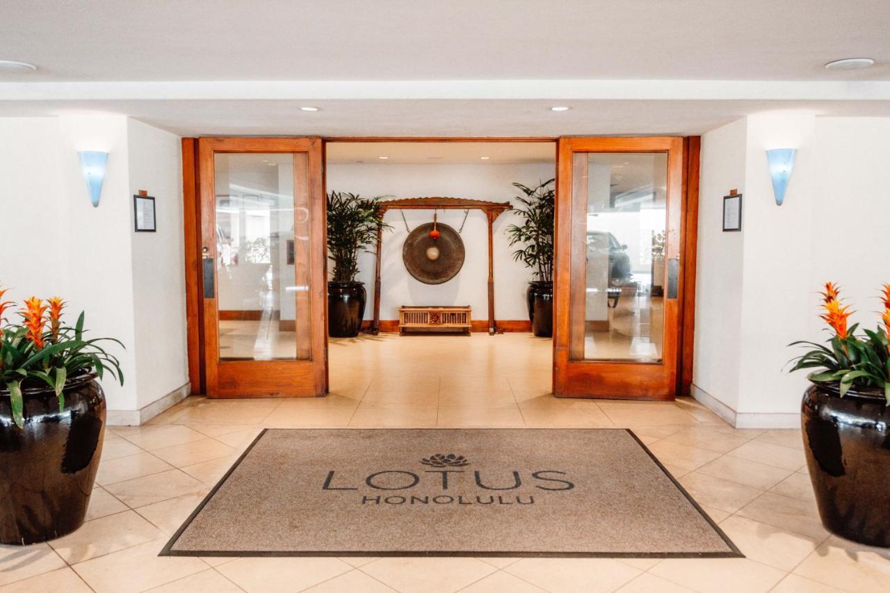 Lotus Honolulu At Diamond Head Hotel Exterior photo